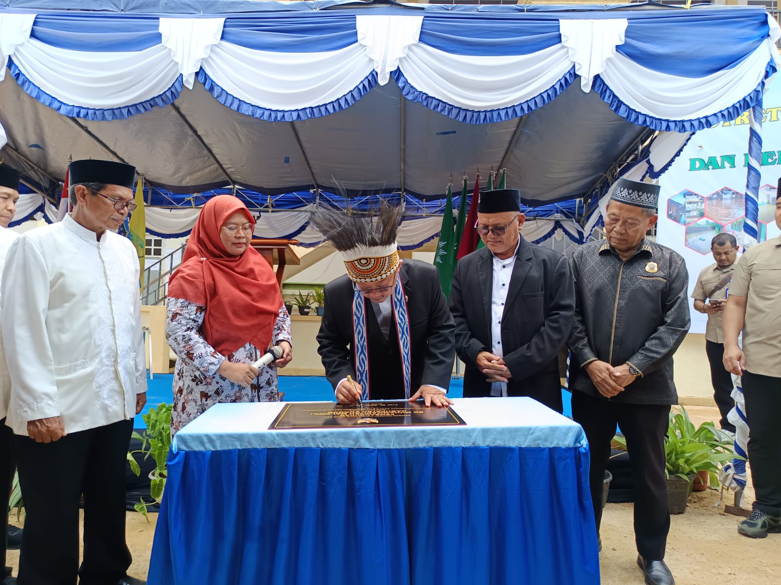 Groundbreaking SD Muhammadiyah 2 Sorong: Mendikdasmen Abdul Mu’ti Resmikan Pembangunan Gedung Baru Senilai Rp2 Miliar