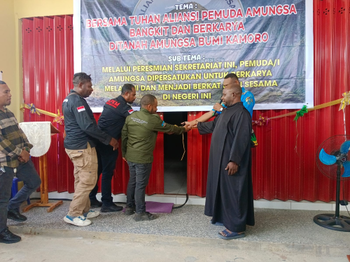 Resmikan Sekretariat APA: Kesbangpol Mimika Tekankan Pemuda jadi Mitra Strategis Pembangunan