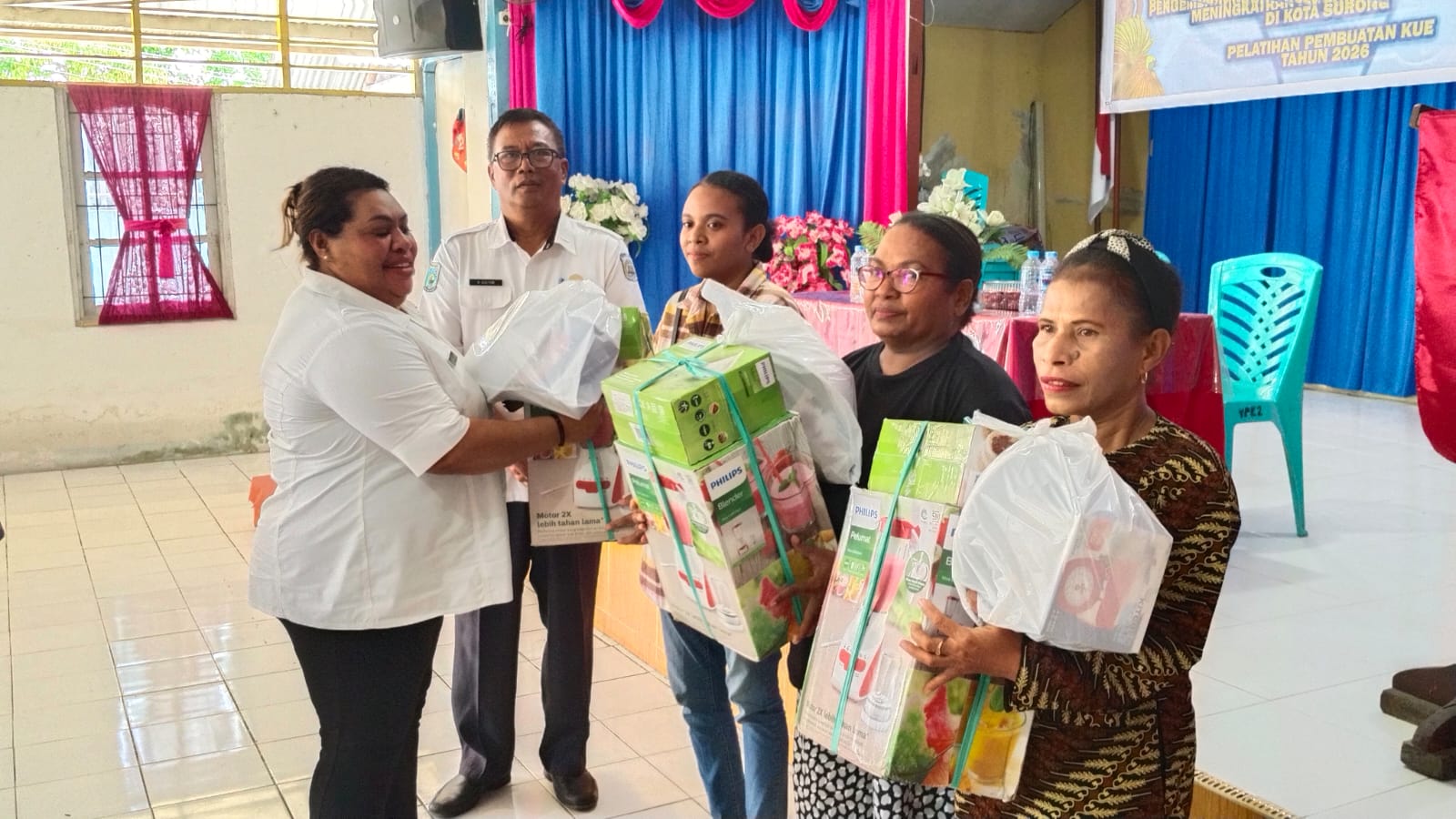 Pemkot Sorong Gelar Pelatihan Pembuatan Kue bagi 63 Ibu-ibu